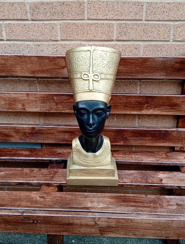 Vtg egyptian queen nefertiti - vtg,