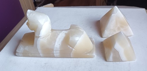 Piece alabaster stone - piece,